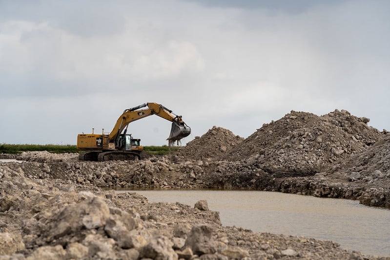 eaa reservoir construction