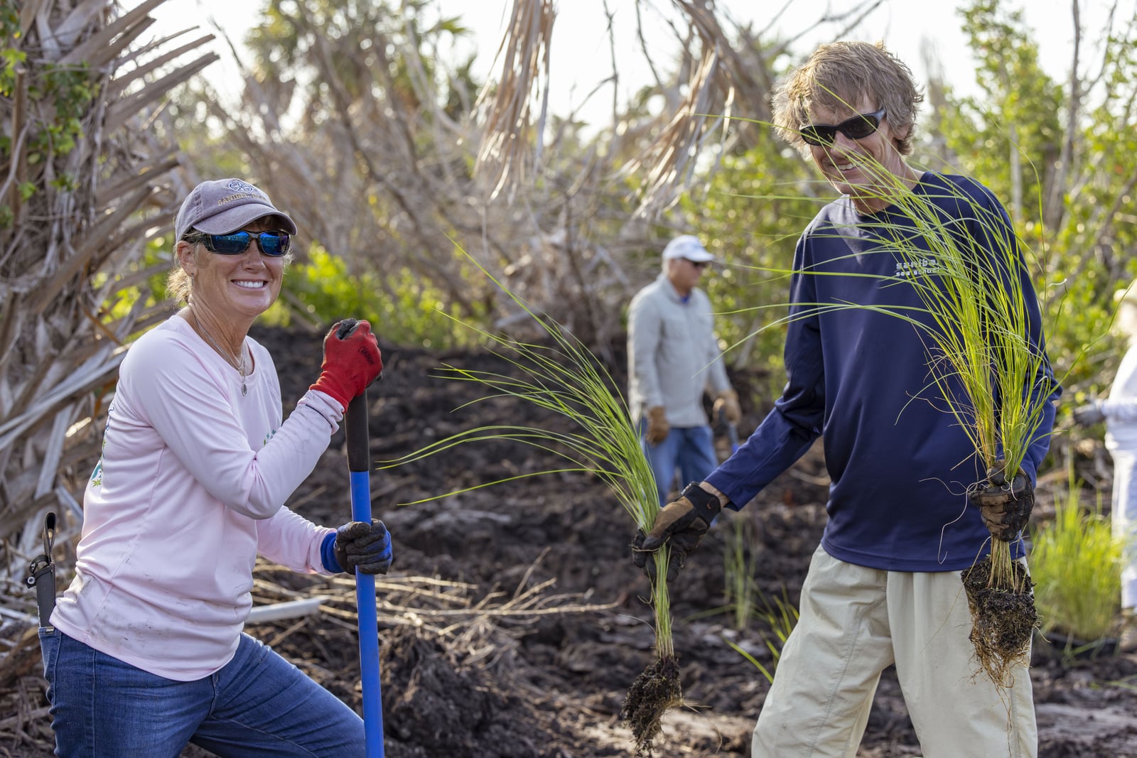 TDC Grant Planting Pic 1600