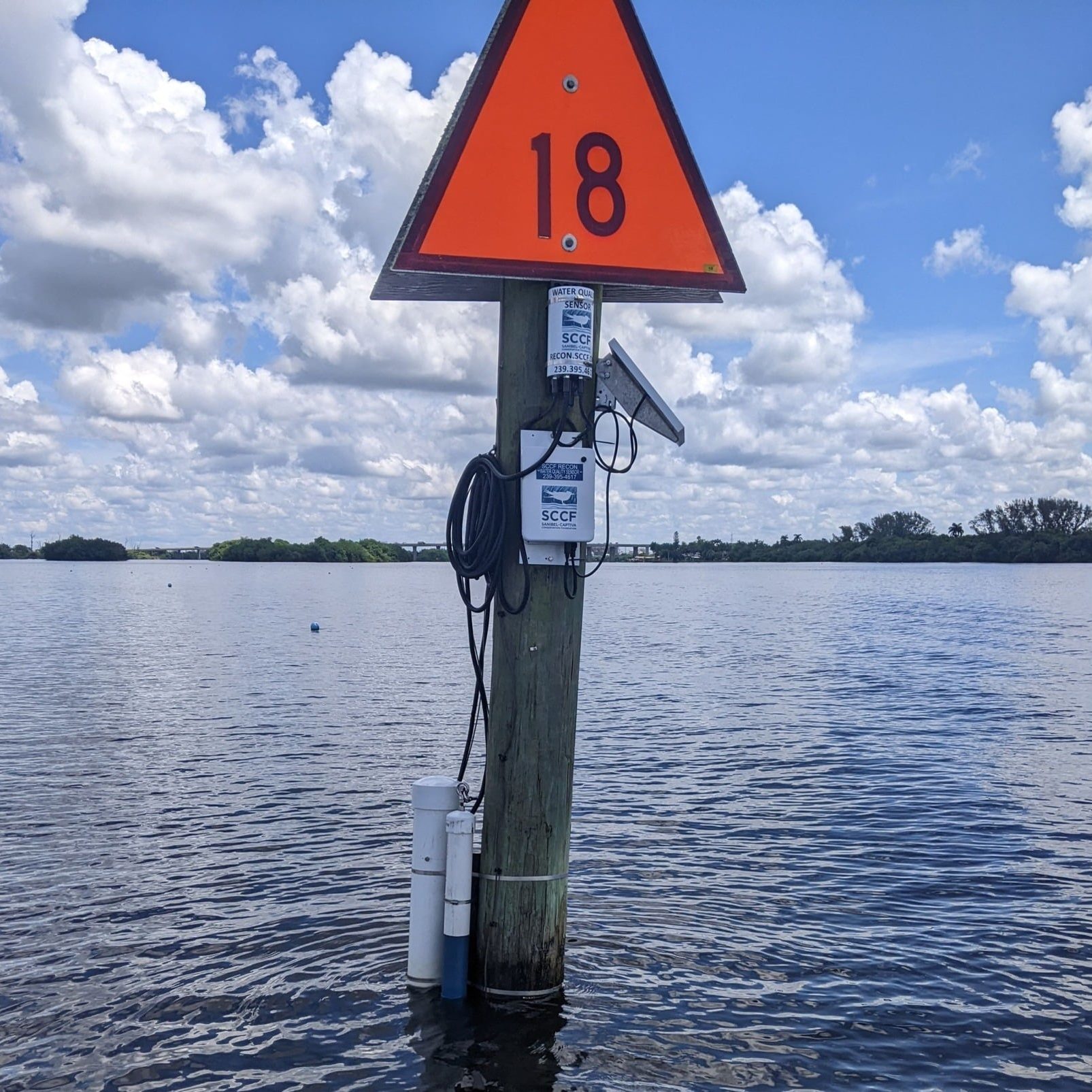 Channel Marker 18 RECON 1800 Crop