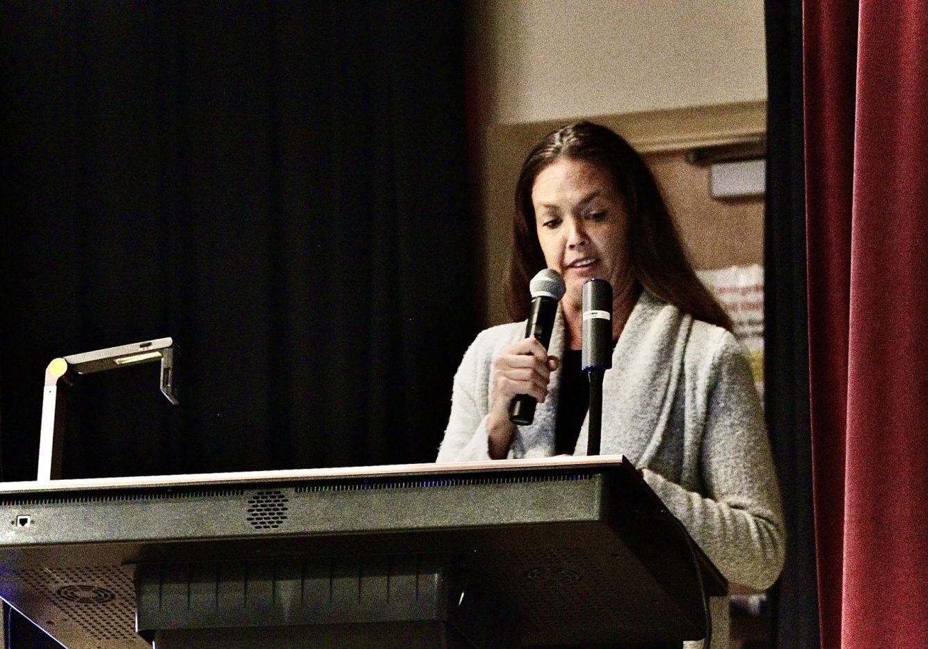 Kelly At Herp Conf 1800